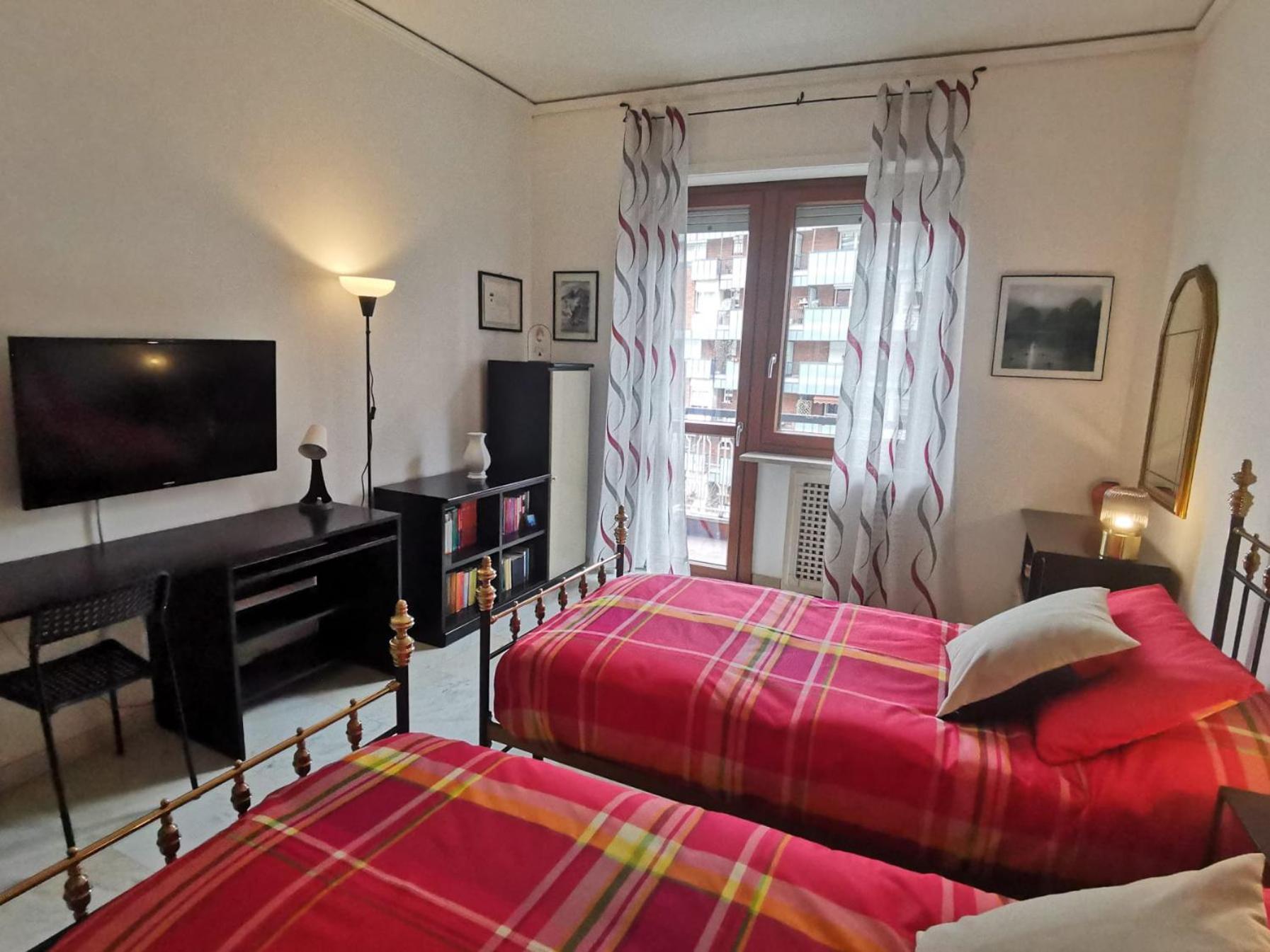 L'Artista A Torino - Stay In Lingotto, 20 Min From The Center Luaran gambar